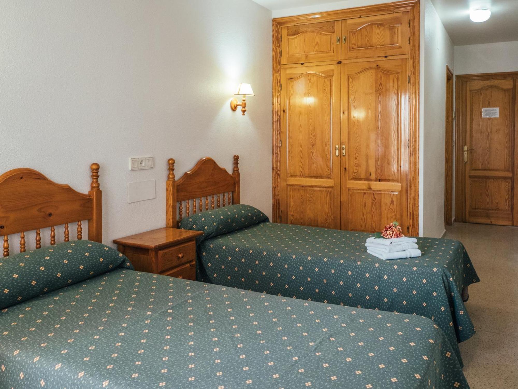 Hotel Valmar Villar de Olalla Экстерьер фото